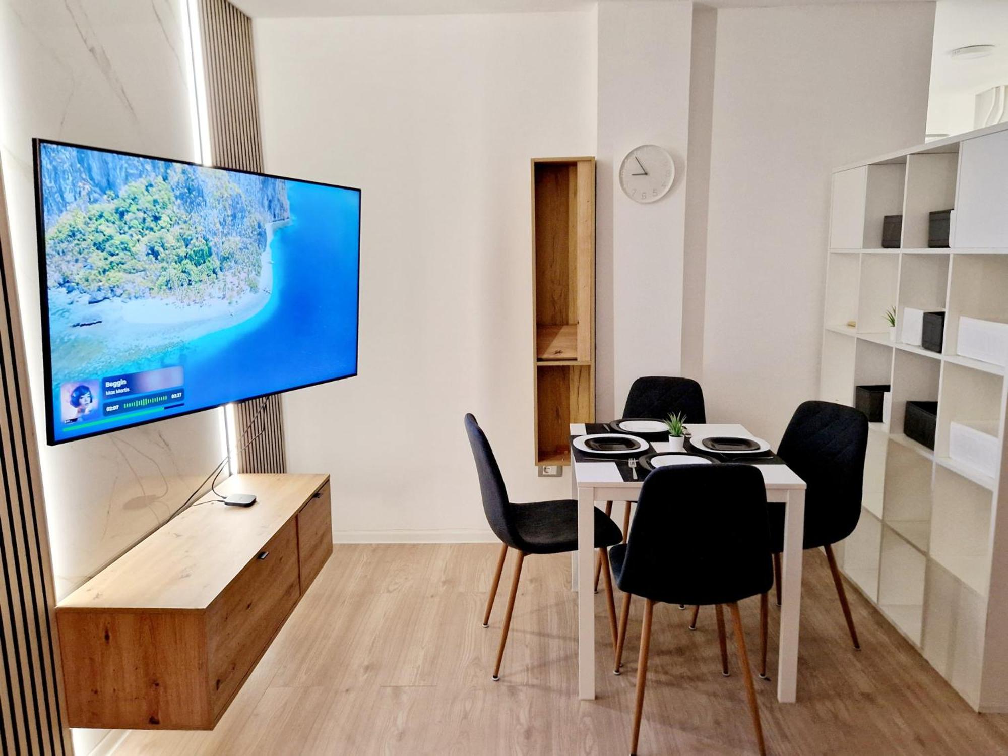 Ferienwohnung Cosy Novi Sad Loft, Self Check-In Exterior foto